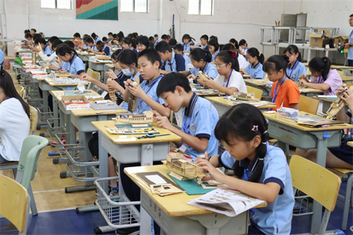 这场炫酷模型竞赛厦门青少年海陆空“一网打尽”！(图3)