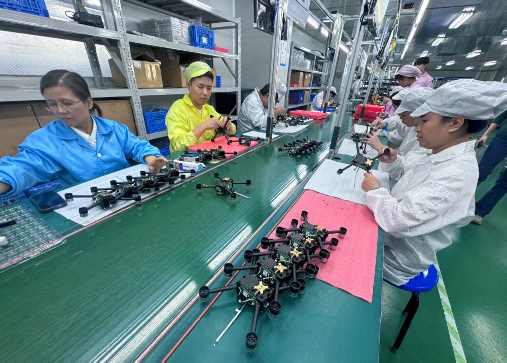 在深圳龙岗感受大湾区科创脉动 营商生态向阳而生